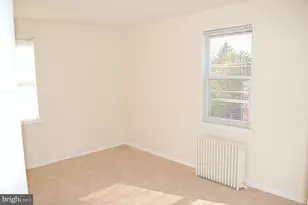 1707 Pin Oak Rd, Parkville, MD 21234 - Photo 14