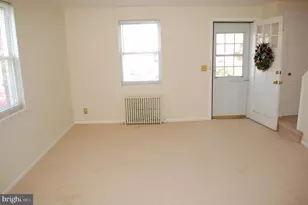 1707 Pin Oak Rd, Parkville, MD 21234 - Photo 8
