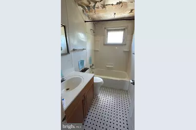 7714 Hillsway Avenue, Baltimore, MD 21234 - Photo 8
