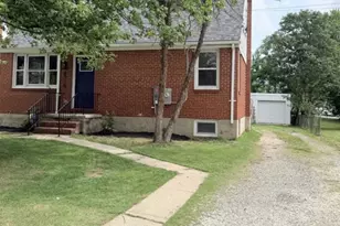 8719 Satyr Hill Rd, Parkville, MD 21234 - Photo 2