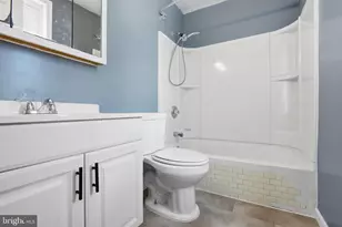 113 Margaret Ave, Baltimore, MD 21221 - Photo 16