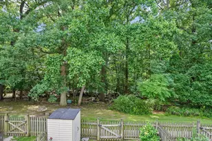 6 Drawbridge Ct, Baltimore, MD 21228 - Photo 12
