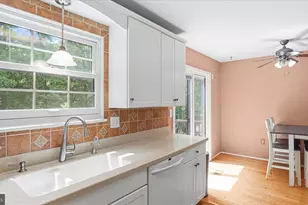 6 Drawbridge Ct, Baltimore, MD 21228 - Photo 20