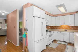 6 Drawbridge Ct, Baltimore, MD 21228 - Photo 16