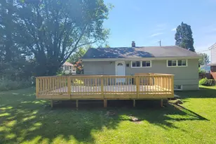 2012 Royal Garden Dr, Baltimore, MD 21207 - Photo 4