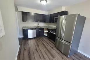 2012 Royal Garden Dr, Baltimore, MD 21207 - Photo 8