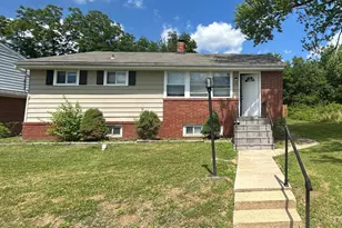2012 Royal Garden Dr, Baltimore, MD 21207 - Photo 2