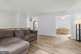16 Ritters Ln, Owings Mills, MD 21117 - Photo 4