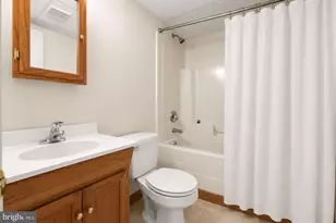16 Ritters Ln, Owings Mills, MD 21117 - Photo 26