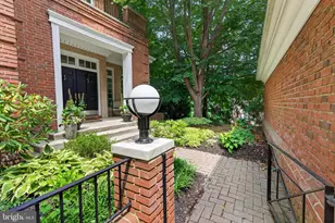 26 Bellchase Ct, Pikesville, MD 21208 - Photo 4