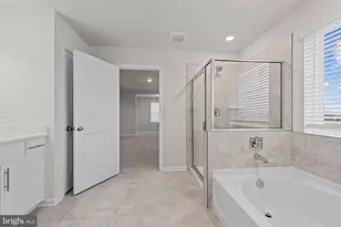 8114 Cypress Pt Dr, Rosedale, MD 21237 - Photo 26