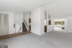 14 Tulip Tree Ct, Baltimore, MD 21221 - Photo 4