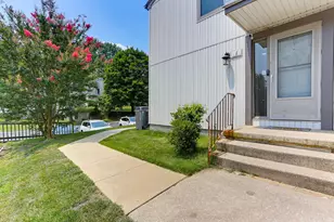 1 Dendron Ct, Parkville, MD 21234 - Photo 2