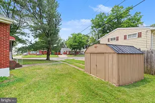 6214 Golden Ring Rd, Baltimore, MD 21237 - Photo 50