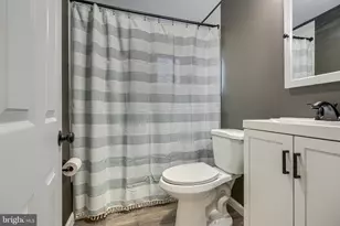 2044 Larkhall Rd, Dundalk, MD 21222 - Photo 34