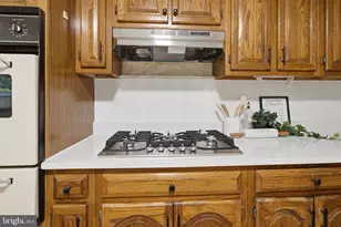 8302 Berkfield Rd, Baltimore, MD 21237 - Photo 16