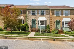 34 Cherrywood Ct, Cockeysville, MD 21030 - Photo 2