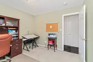 7206 N Charles Street N, Lutherville Timonium, MD 21093 - Photo 36