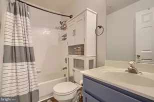 10843 Will Painter Dr, Owings Mills, MD 21117 - Photo 32