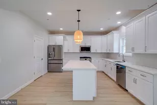 7547 Battle Grove Cir, Dundalk, MD 21222 - Photo 16