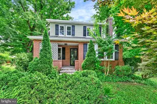 2743 Ridge Rd, Baltimore, MD 21244 - Photo 2