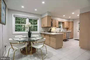 10902 Baronet Rd, Owings Mills, MD 21117 - Photo 16