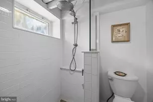 6401 Sharon, Idlewylde, MD 21239 - Photo 54