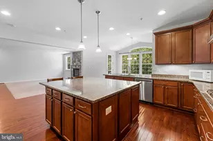 124 Moon Cradle Ln, Catonsville, MD 21228 - Photo 14