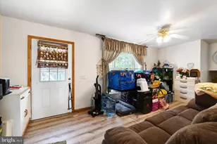 2820 Ross Ave, Sparrows Point, MD 21219 - Photo 10