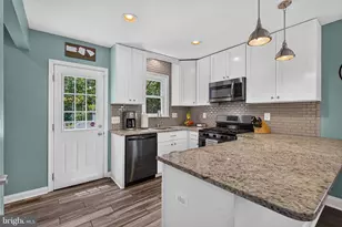 3035 Parktowne Rd, Parkville, MD 21234 - Photo 10