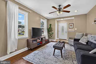 3035 Parktowne Rd, Parkville, MD 21234 - Photo 6