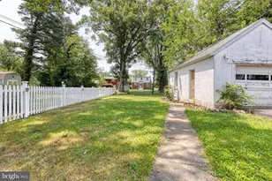 24 McCormick Ave, Baltimore, MD 21206 - Photo 26