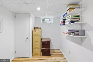 2303 Farringdon Rd, Baltimore, MD 21209 - Photo 30