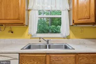 5 Kirkhill Ct, Baltimore, MD 21228 - Photo 6