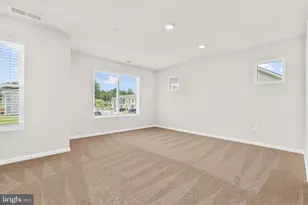 8101 Bartholomew Ct, Baltimore, MD 21206 - Photo 32