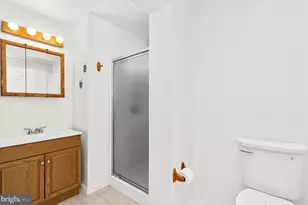 16 Propeller Dr, Baltimore, MD 21220 - Photo 12