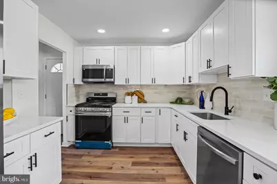 2002 Summit Avenue, Baltimore, MD 21207 - Photo 10