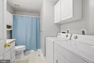 8 London Perry Ct, Middle River, MD 21220 - Photo 18