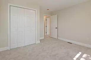 103 N Dundalk Ave, Dundalk, MD 21222 - Photo 22
