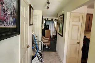 57 Craftsman Ct, Reisterstown, MD 21136 - Photo 2