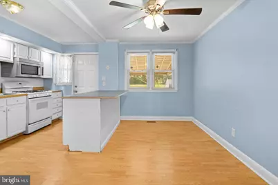 364 Leeanne Road, Baltimore, MD 21221 - Photo 6