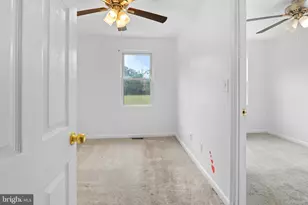 364 Leeanne Rd, Baltimore, MD 21221 - Photo 18