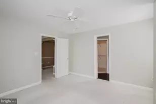6830 Hayley Ridge Way, Baltimore, MD 21209 - Photo 22