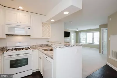 6830 Hayley Ridge Way #H, Baltimore, MD 21209 - Photo 10