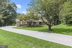 1 Whisperwood Ct, Baltimore, MD 21208 - Photo 2
