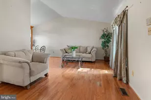7924 Galloping Cir, Baltimore, MD 21244 - Photo 6