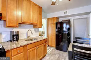 123 Garden Ridge Rd, Baltimore, MD 21228 - Photo 6