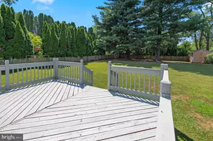 264 E Padonia Rd, Lutherville Timonium, MD 21093 - Photo 16