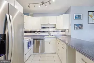 205 E Joppa Rd, Towson, MD 21286 - Photo 10