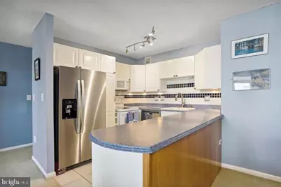 205 E Joppa Road #1601, Towson, MD 21286 - Photo 2